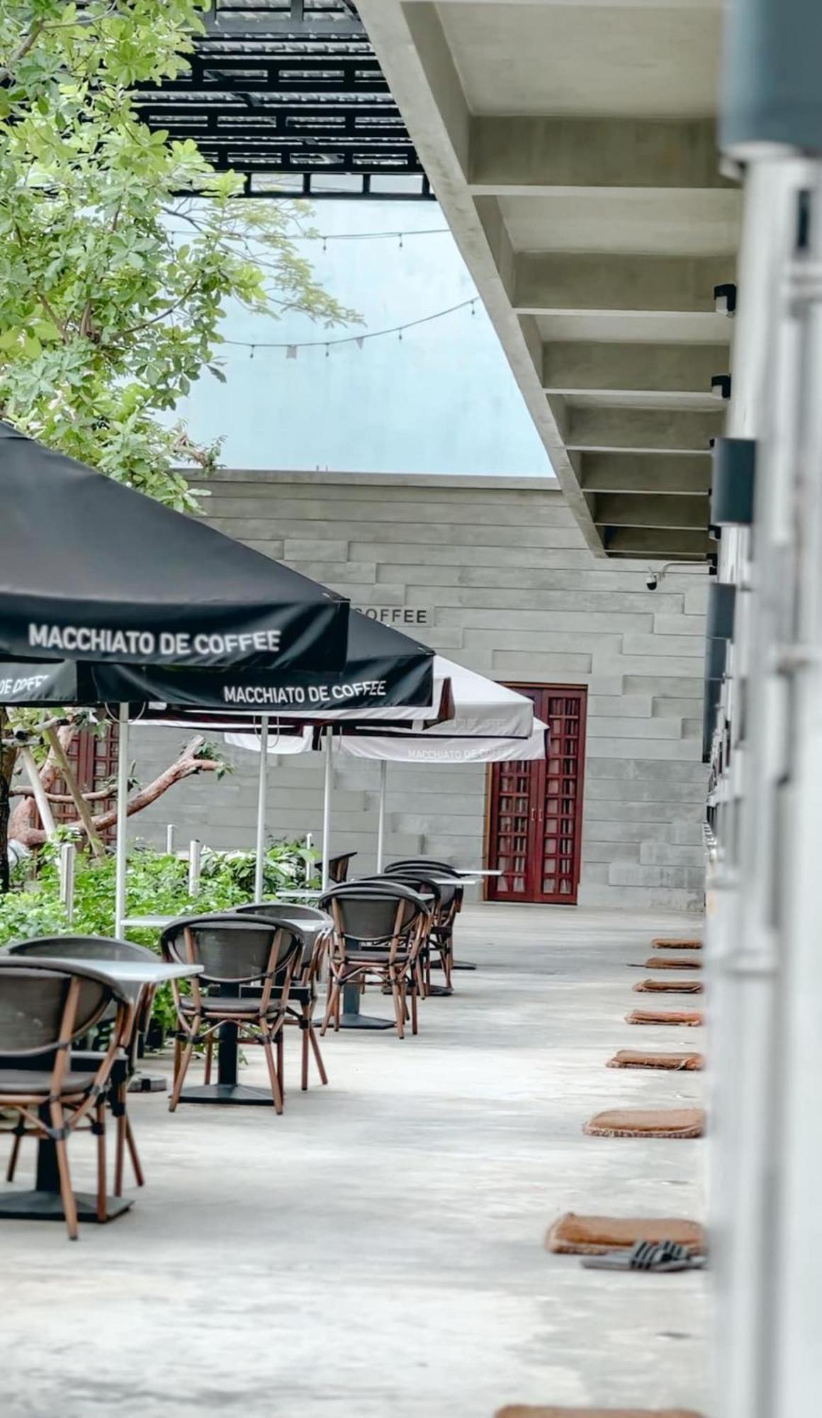 Macchiato Resort Savannakhet Opposite Thai Embassy エクステリア 写真